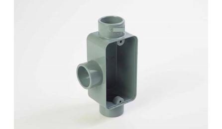 Foto do insumo SINAPI 39340 — CONDULETE EM PVC, TIPO "T", SEM TAMPA, DE 3/4"
