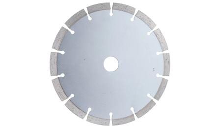 Foto do insumo SINAPI 44531 — DISCO DE CORTE DIAMANTADO SEGMENTADO DIAMETRO DE 180 MM PARA ESMERILHADEIRA 7"