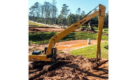 Foto do insumo SINAPI 45112 — ESCAVADEIRA HIDRAULICA DE BRACO LONGO (LONGO ALCANCE) SOBRE ESTEIRAS, CACAMBA 0,