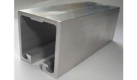 Foto do insumo SINAPI 11581 — TRILHO PANTOGRAFICO CONCAVO, TIPO U, EM ALUMINIO, COM DIMENSOES DE APROX *35 X 3